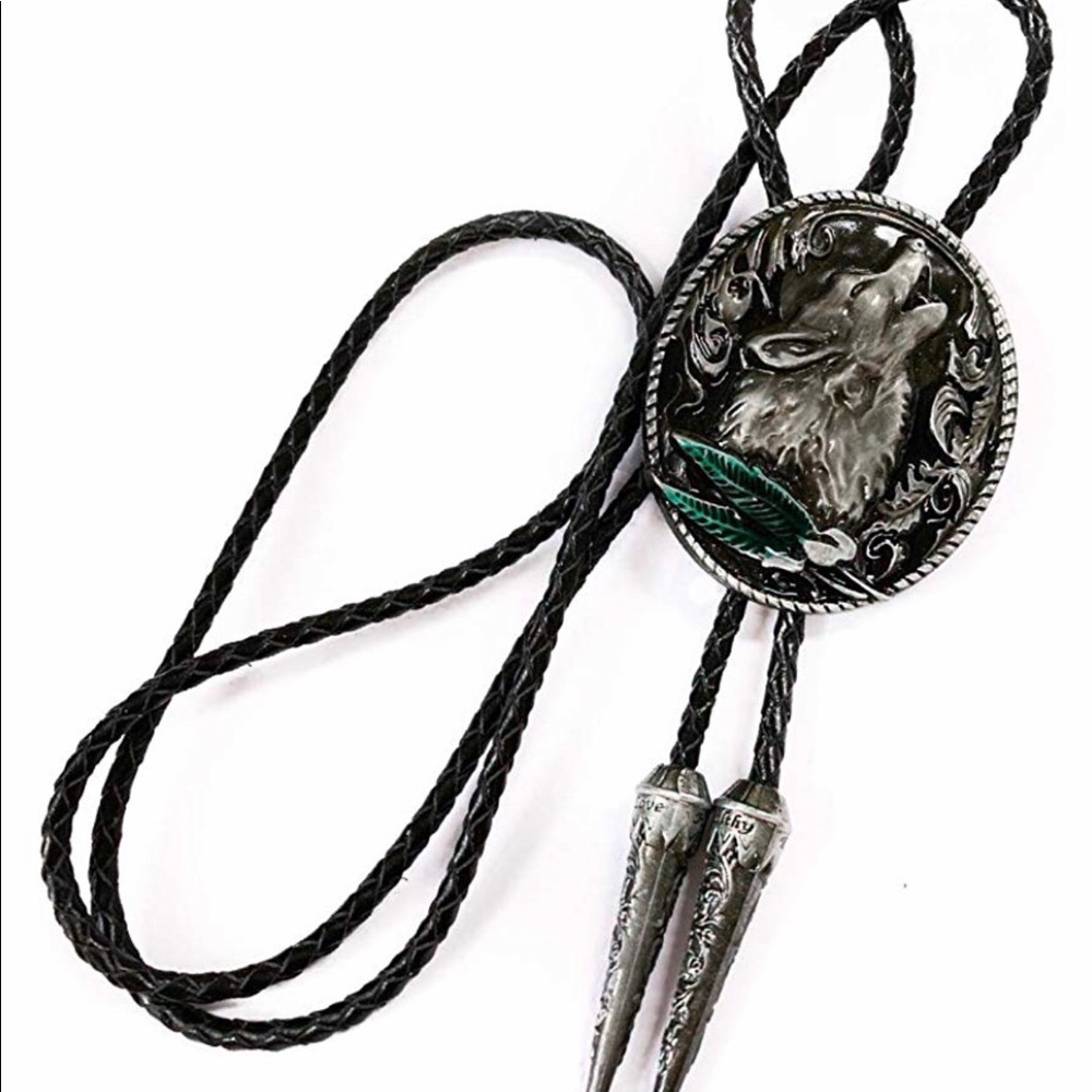 Bolo tie necklace